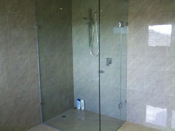 Bathroom showrooms Melbourne open on Sunday